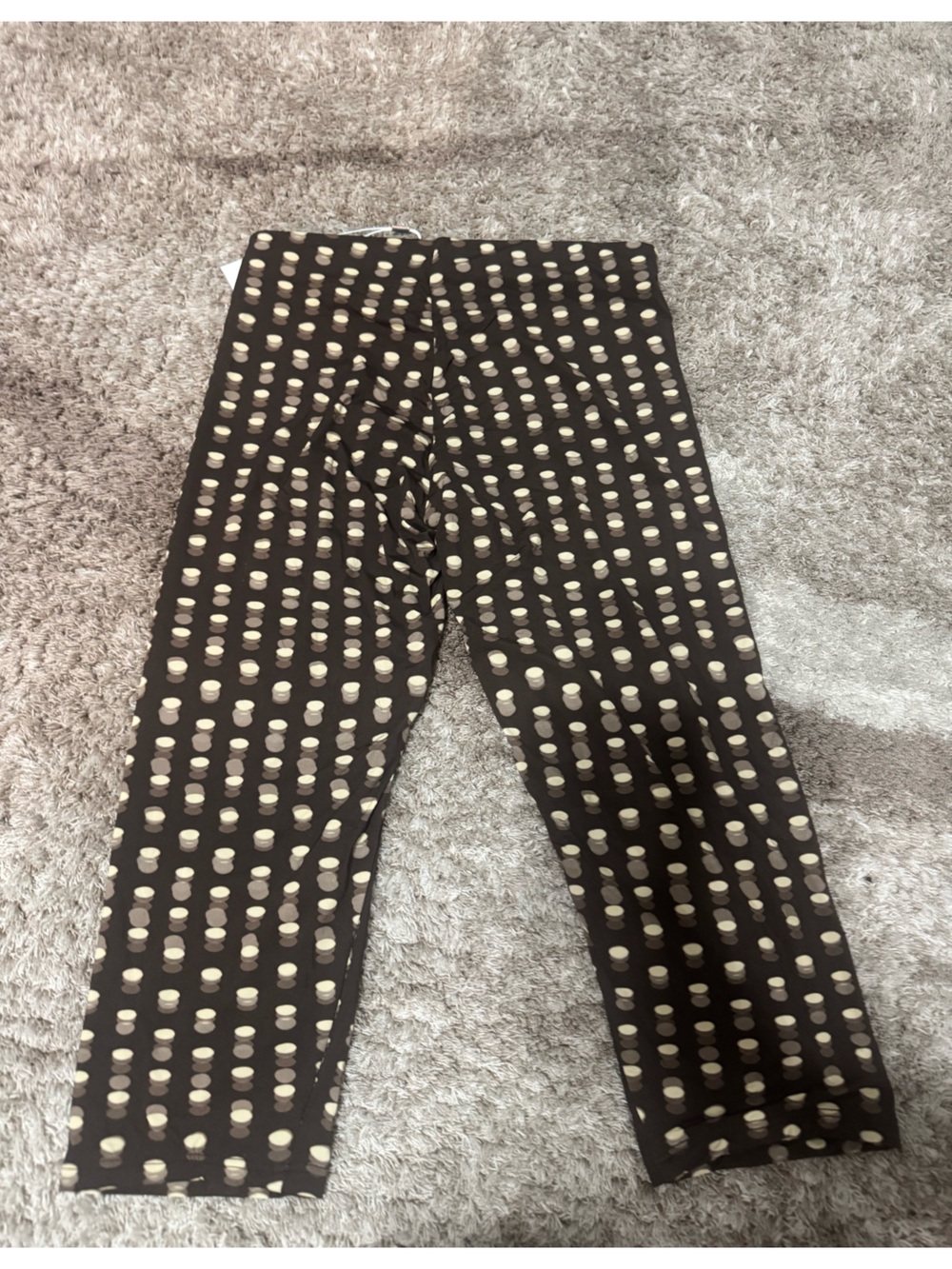 Naked wardrobe capri leggings - Picture 3 of 3